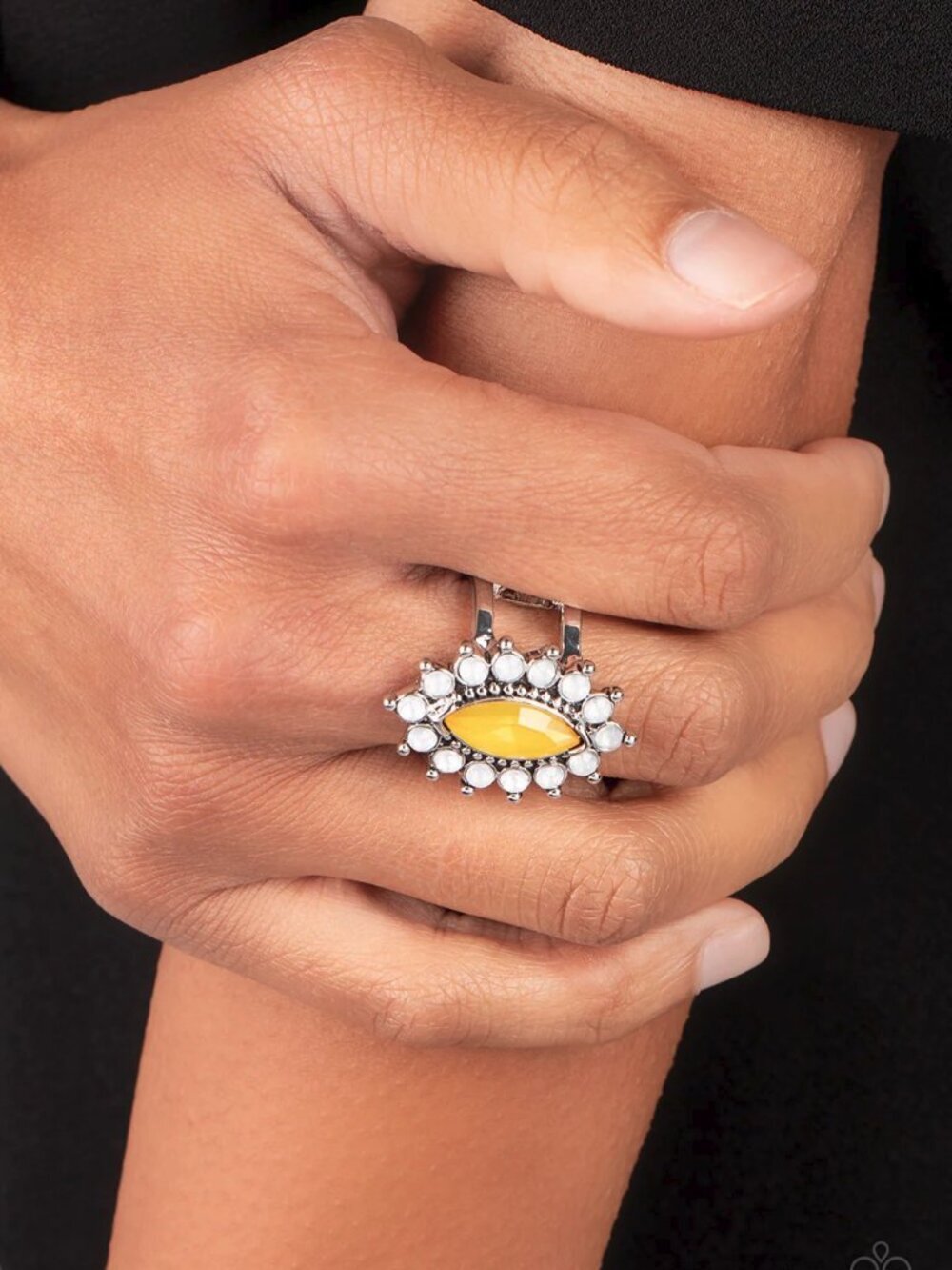 Paparazzi Jewelry Accessories - Everlasting Eden - Yellow Ring - Vintage